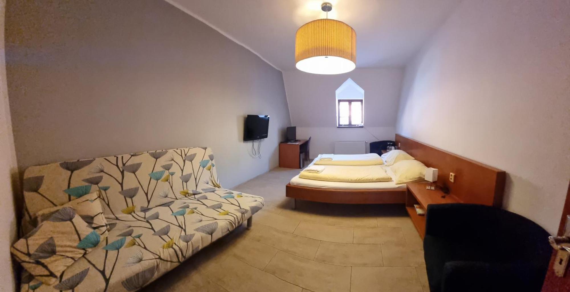 Nevinne Apartmany كولين المظهر الخارجي الصورة